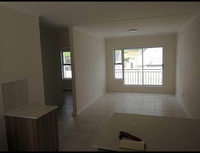 2 bed property to rent in CLOETESVILLE